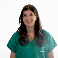 Dr.ª Mariana Correia - Médica Veterinária