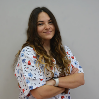 Adria Matos - Auxiliar Técnico Veterinario