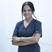 Sheila Rabi navarro - SHEILA RABI NAVARRO: Hospitalización y Consultas / Auxiliar Técnico Veterinario