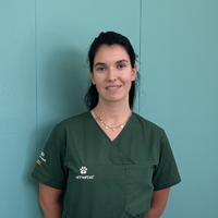 Dr.ª Laura Silva - Médica Veterinária